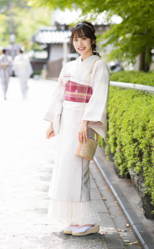 Pale Pink and Purple Spring-Like Lovely Kimono with Lace