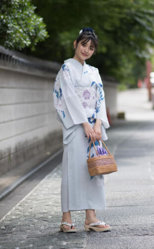 Neat Pale Blue Yukata with a Beautiful Blue Accent Color