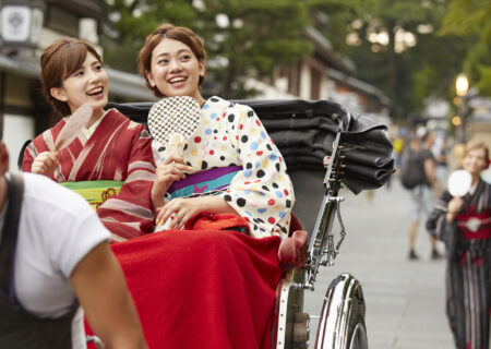 Create memories of your trip to Kyoto with a rental kimono ~Recommended spots in spring~