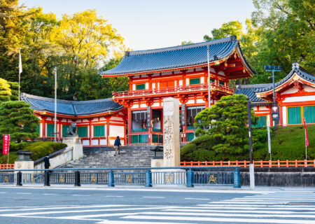 夏の京都・祇園で着物レンタル