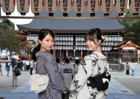 Tips for renting a kimono in Kyoto/How to wear a kimono in a stylish and mature manner