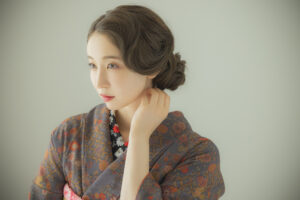 Recommended ways to wear and coordinate a lace kimono at Kyoto Kimono Rental