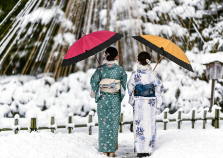 Kimono rental in Gion, Kyoto in winter