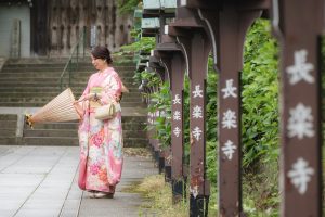 特別な一日を華やかに彩る振袖体験