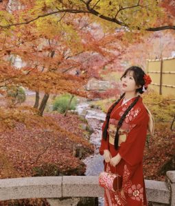 秋の京都を着物で満喫🍁 写真映えスポット巡りはいかが？