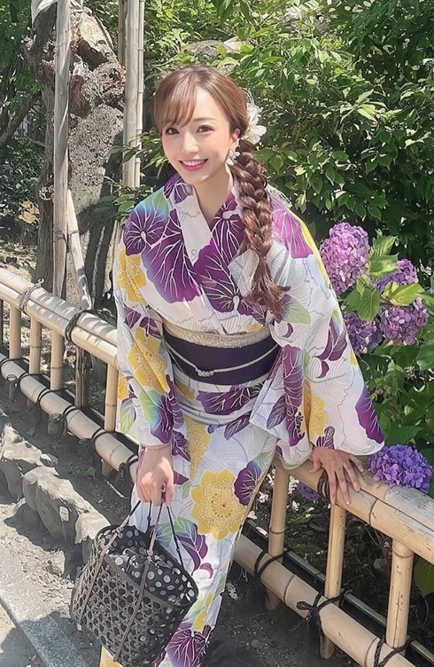 Nara in Kimono rental | Experience Japan through Tea Ceremony Activities｜Nara Yukata All on set