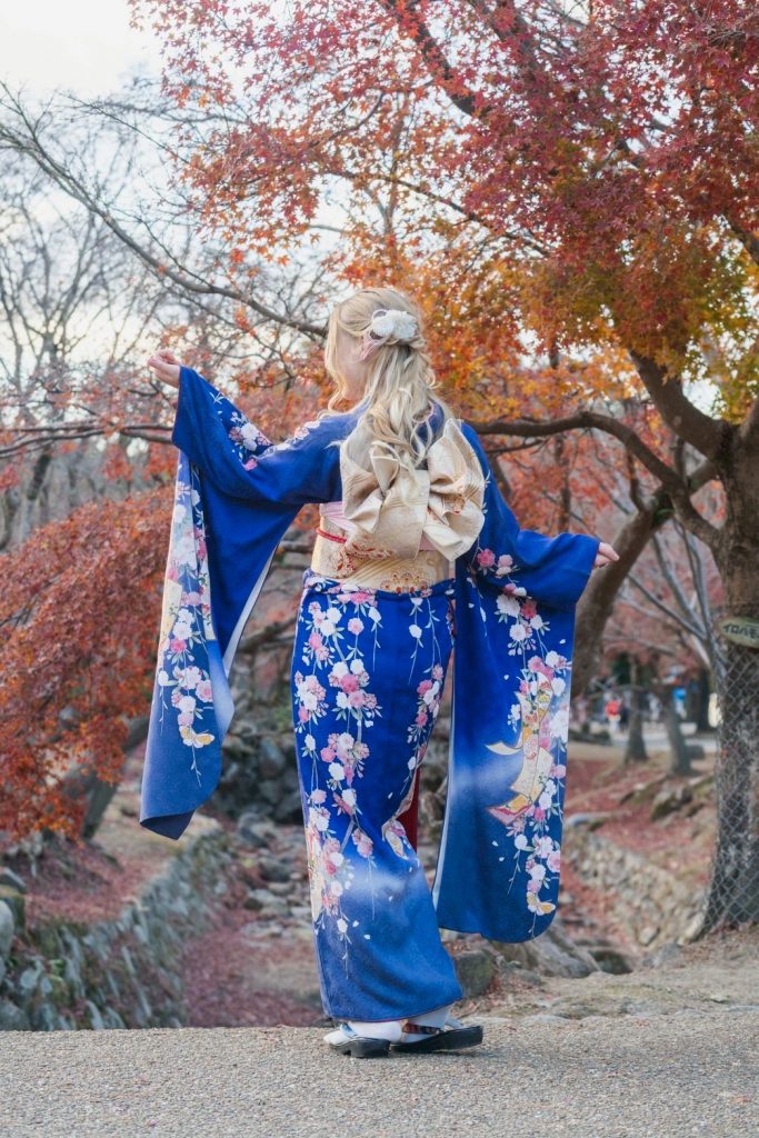 Nara in Kimono rental | Experience Japan through Tea Ceremony Activities|Nara Furisode rental plan (Long sleeves)