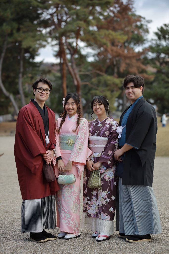 奈良で 着物レンタル 和文化体験 ロケーション撮影｜わぷらす奈良｜冬の奈良で着物レンタル体験👘❄️ 観光も街歩きも楽しめる奈良旅のすすめ🦌☕