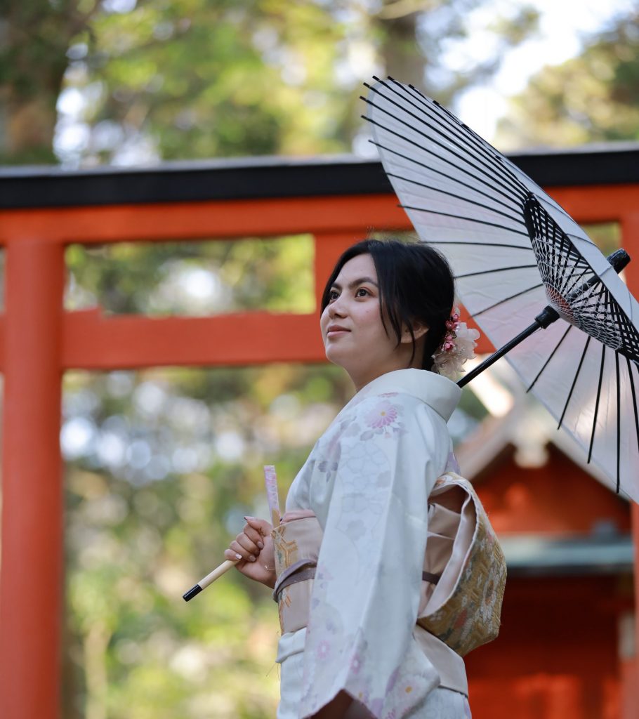 奈良で 着物レンタル 和文化体験 ロケーション撮影｜わぷらす奈良｜【祝卒業・卒園🎉】奈良公園で着物レンタル｜卒業式・卒園式におすすめの訪問着👘✨