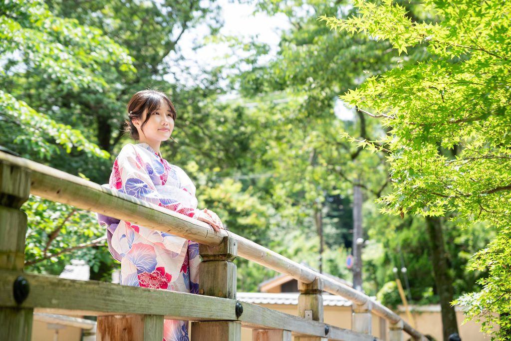 奈良で 着物レンタル 和文化体験 ロケーション撮影|わぷらす奈良|👘【浴衣レンタル開始👘✨】6月1日スタート!奈良公園で楽しむ夏の浴衣体験🦌📸|事前予約がおすすめ